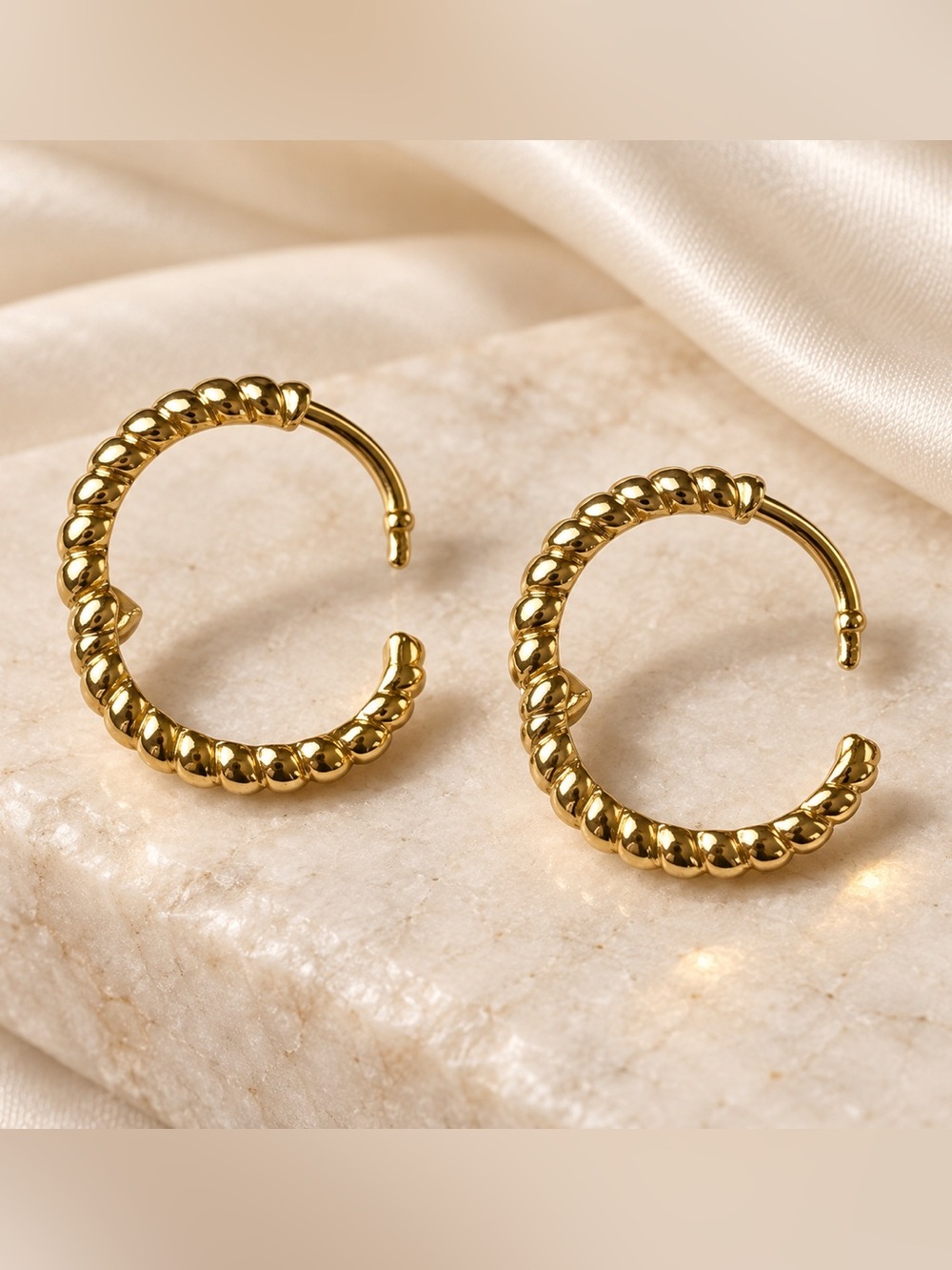 Gold Textured Hoop Earrings Hinged Snap Closure Vintage Style